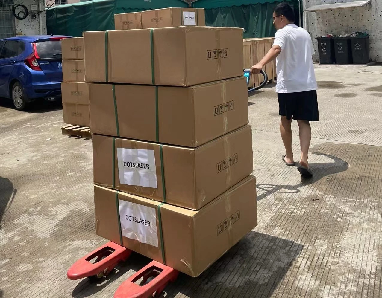 delivery goods delivery goods